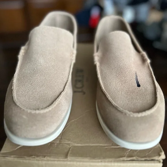 J. Crew Men's Venetian Loafers - Picture 7 of 9